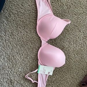 Brand new never worn bra with tags on